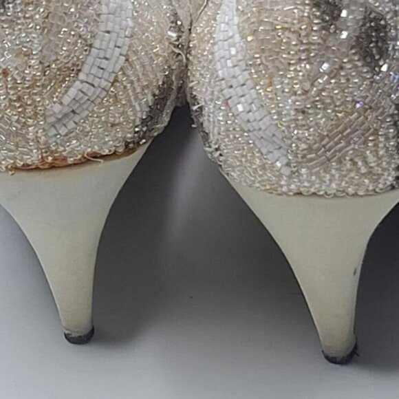 Vintage 1980s J. Renee Beaded Formal Wedding High Heels size 9 M - Picture 10 of 16